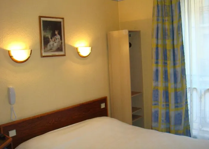 Hotel Le Vingt Paris