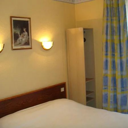 Hotel Le Vingt Paris