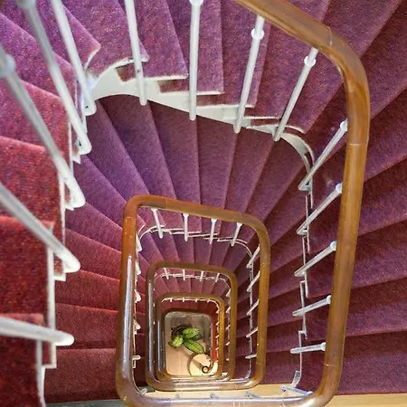 Hotel Le Vingt 2*